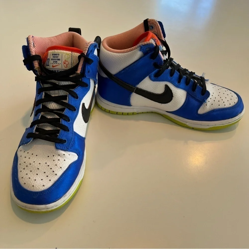 Like new Nike Womens WMNS Dunk High DV2185 100 Blue Satin